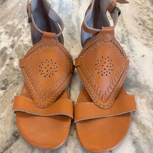 Elegant Tan Leather Sandals for Women